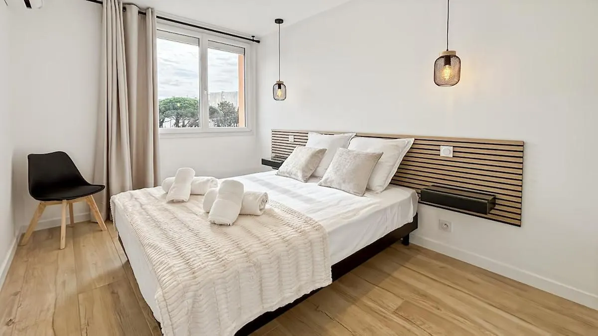 Apartament Appartement A Quelques Minutes A Pieds Des Plages Fréjus
