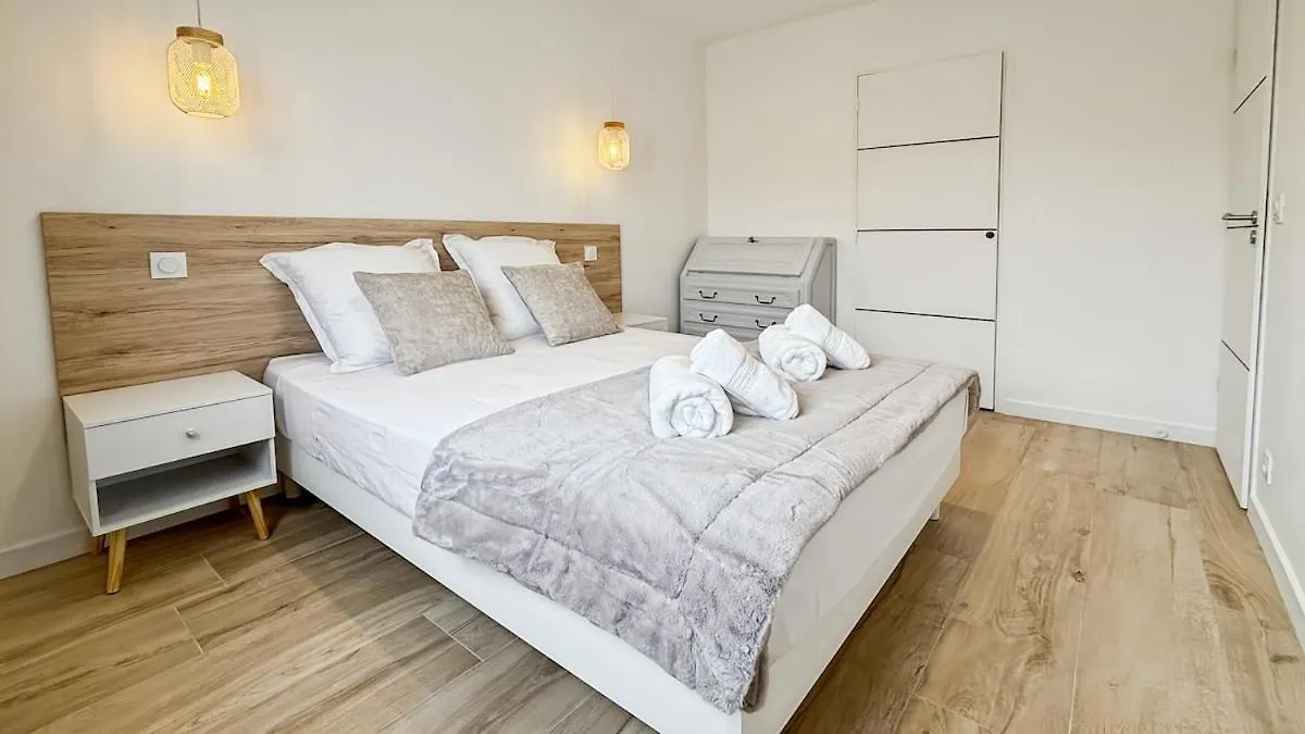 Appartement A Quelques Minutes A Pieds Des Plages Frejus 0*,  France