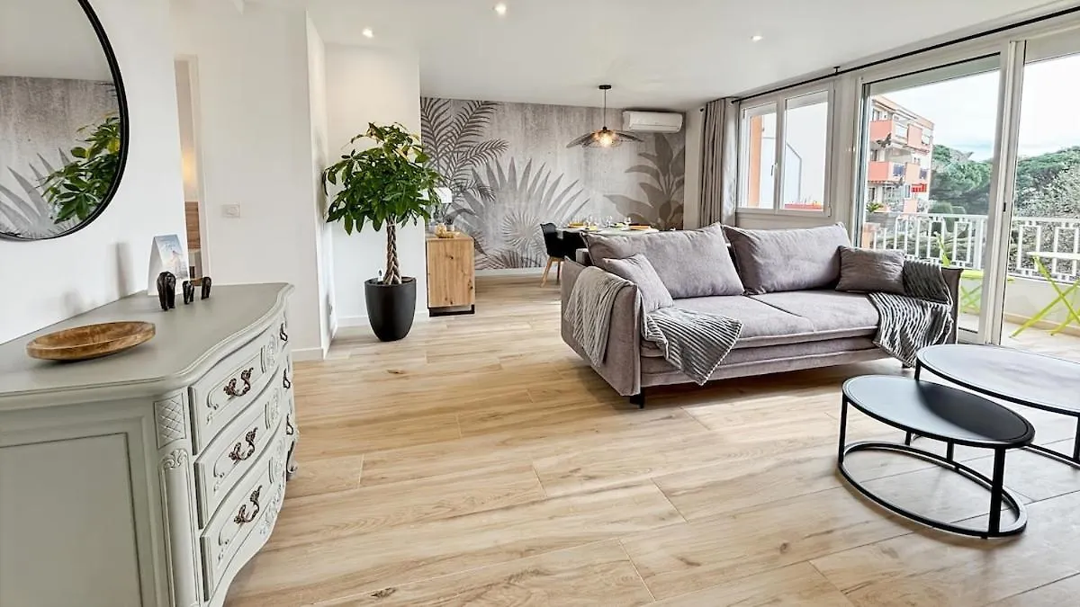 Appartement A Quelques Minutes A Pieds Des Plages Fréjus Apartament