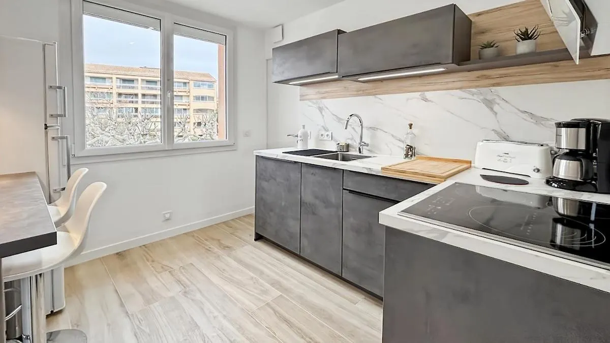 Apartament Appartement A Quelques Minutes A Pieds Des Plages Fréjus